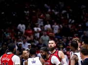 开云体育登录-鹈鹕在客场力克黄蜂，英格拉姆全场高效作战