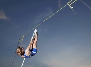 开云下载-乔治魔术时刻，连续得分风暴压制湖人，关键节点定乾坤