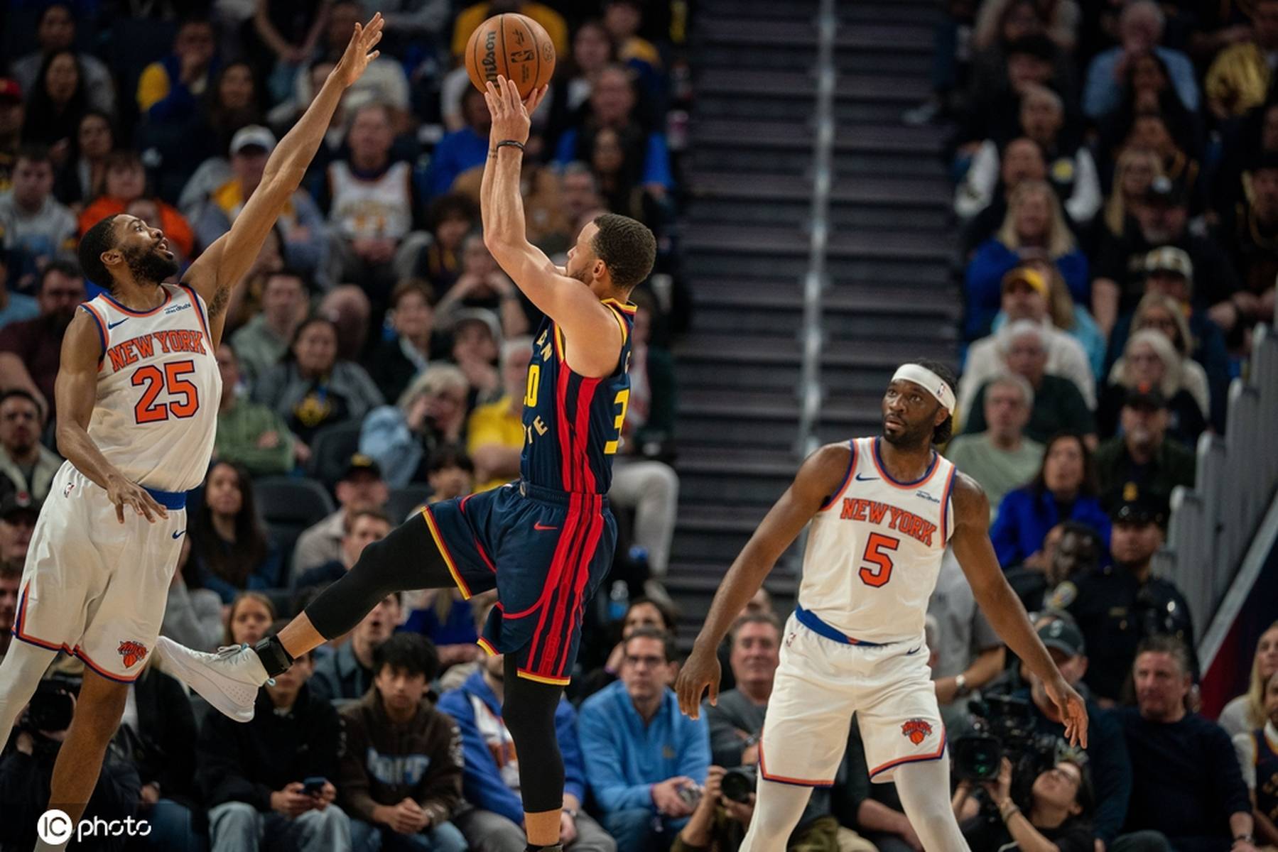 关于魔术绝杀勇士B队,萨博尼斯关键制胜的信息 关于魔术绝杀勇士B队,萨博尼斯关键制胜的信息