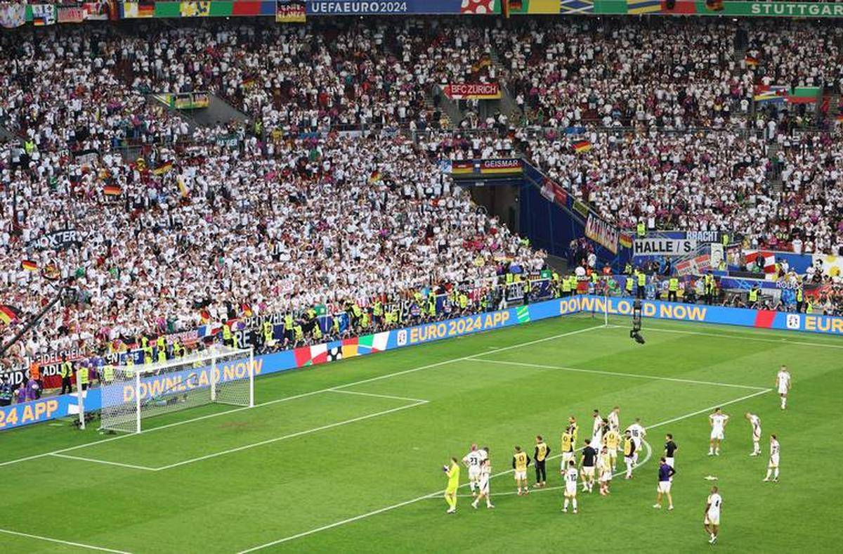 包含精彩比赛回顾,德国联赛焦点频出的词条 包含精彩比赛回顾,德国联赛焦点频出的词条