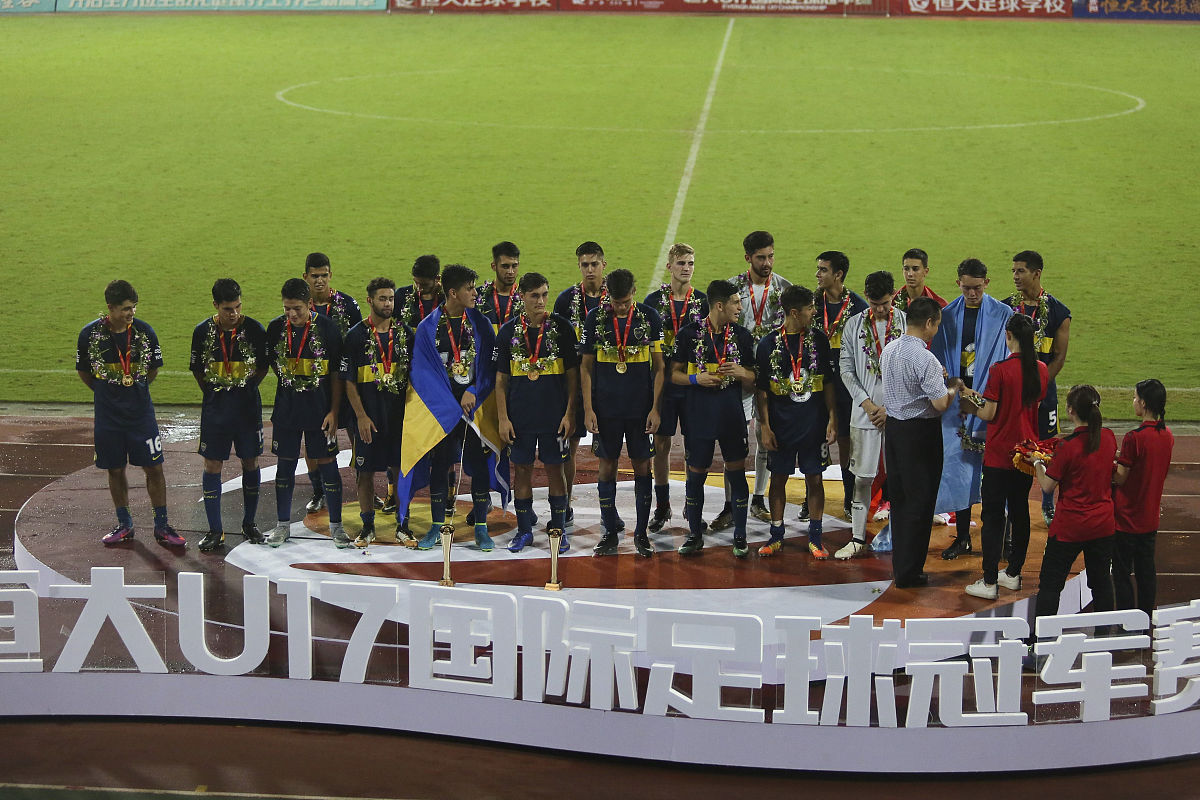 狼队主场逼平对手，继续保持中游位置的简单介绍