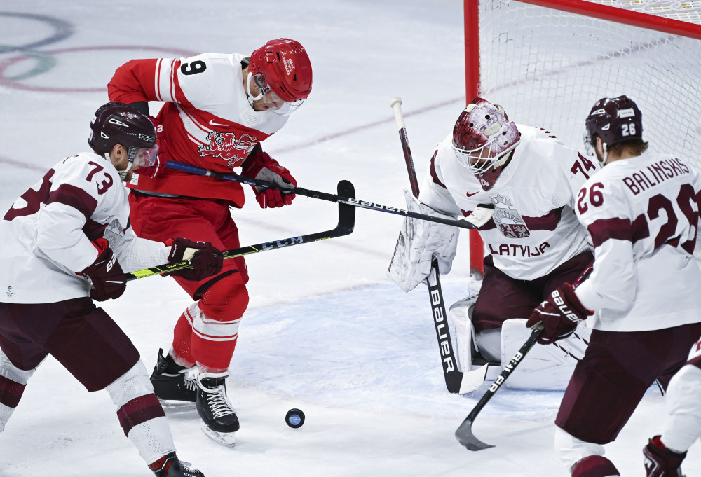 丹麦队战胜匈牙利，轻松取得晋级资格的简单介绍