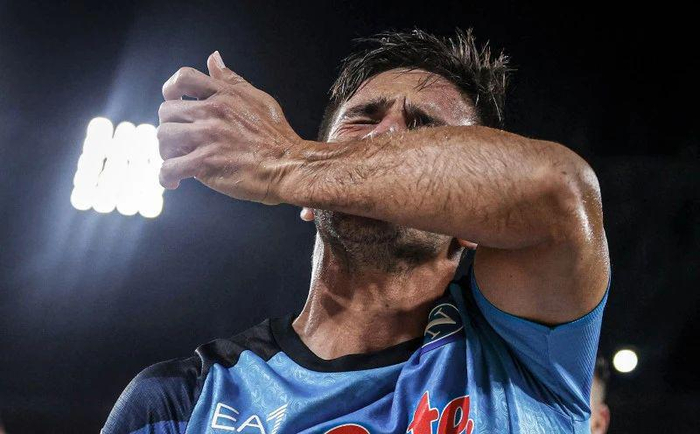 巴西鏖战利物浦,穆勒点燃赛场 巴西鏖战利物浦,穆勒点燃赛场