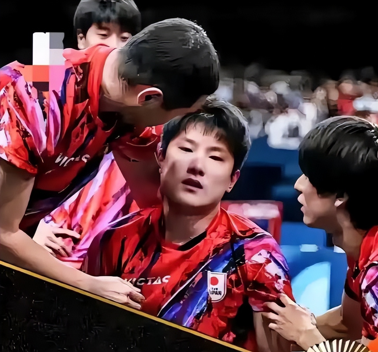 关于中国乒乓球队绝杀韩国乒乓球队，王皓打破历史纪录的信息