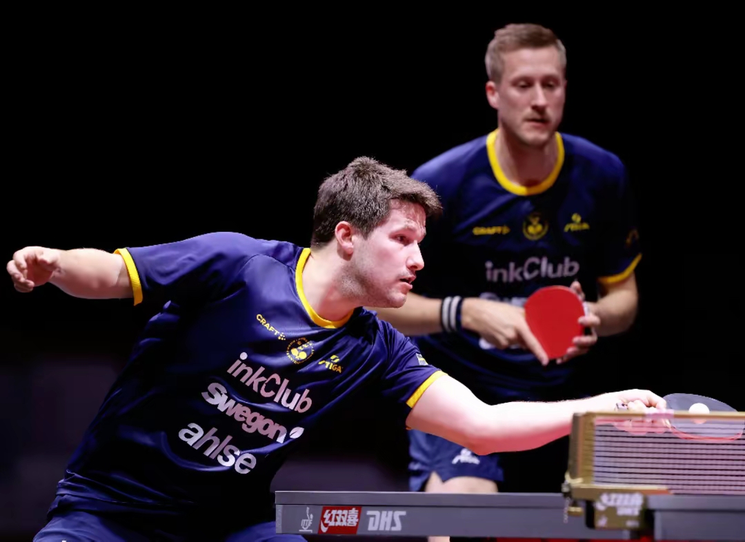 关于法国乒乓球队完胜英国乒乓球队，奥恰洛夫送出助攻的信息