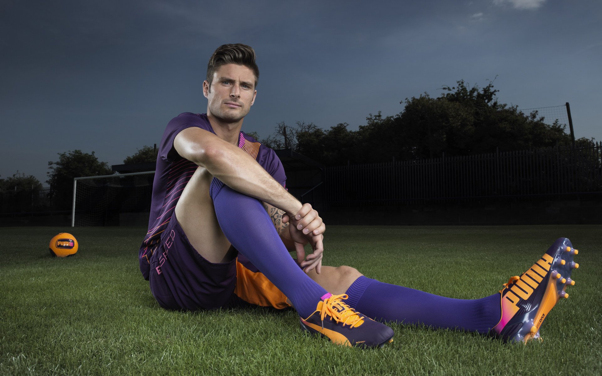 迪巴拉,当舞台灯光照亮,丹麦风暴冲垮土耳其神话